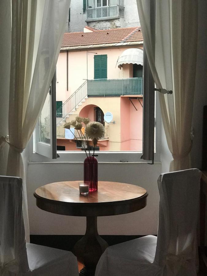 Bb Palazzo Doria Bed & Breakfast Dolcedo Exterior foto